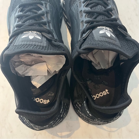 Mens Adidas NMD r1 v2 script - Picture 7 of 11